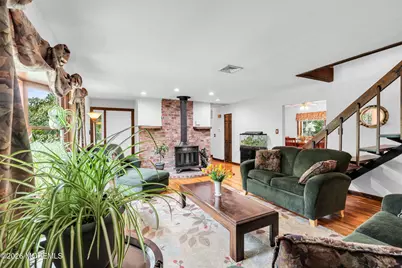 43 Railroad Avenue, Beachwood, NJ 08722 - Photo 11