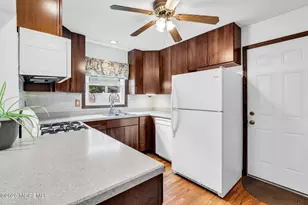 43 Railroad Ave, Beachwood, NJ 08722 - Photo 3