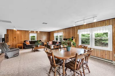 43 Railroad Avenue, Beachwood, NJ 08722 - Photo 21