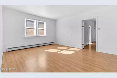 94 Neptune Place, Laurence Harbor, NJ 08879 - Photo 5