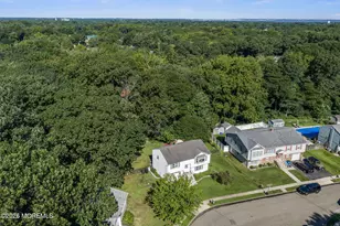 18 Molly Pitcher Dr, Hazlet Township, NJ 07730 - Photo 17