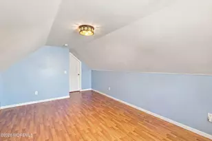 122 9th St, Belford, NJ 07718 - Photo 17