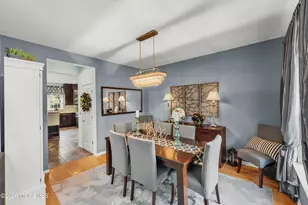 31 Woodstown Dr, Freehold, NJ 07728 - Photo 21