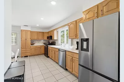 704 Dow Avenue, Oakhurst, NJ 07755 - Photo 9