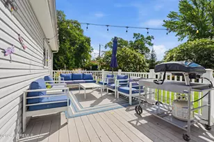 704 Dow Ave, Oakhurst, NJ 07755 - Photo 27