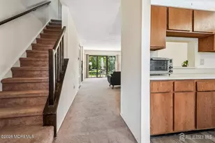 289 Bromley Pl, East Brunswick Township, NJ 08816 - Photo 9