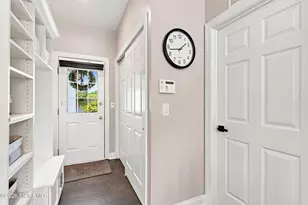 6 Courtney Ct, Freehold, NJ 07728 - Photo 33