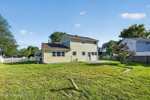 21 Monmouth St, Hazlet Township, NJ 07730 - Photo 29