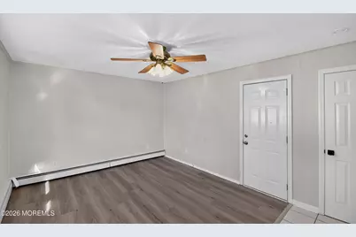 21 Monmouth Street, Hazlet Township, NJ 07730 - Photo 9