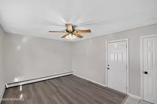 21 Monmouth St, Hazlet Township, NJ 07730 - Photo 9