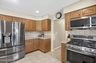 452 Meadowood Rd, Jackson, NJ 08527 - Photo 11
