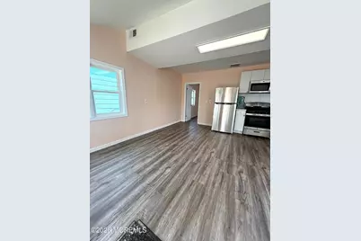22 Seaside Place, Keansburg, NJ 07734 - Photo 3