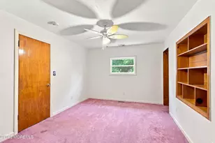 303 Florence Rd, Middletown, NJ 07748 - Photo 27