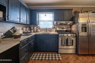 1323 Sunrise Ave, Point Pleasant, NJ 08742 - Photo 9