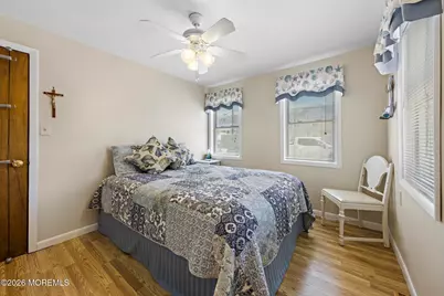 22 Joan Drive, Manahawkin, NJ 08050 - Photo 17