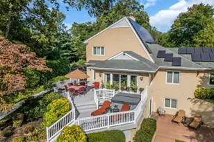 528 Eagle Point Dr, Toms River Township, NJ 08753 - Photo 9