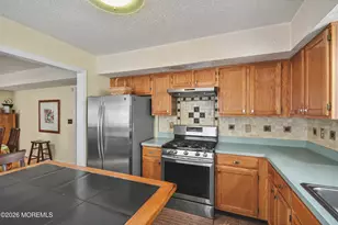 129 Hamlet Ct, Toms River Township, NJ 08753 - Photo 19
