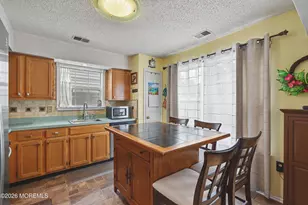 129 Hamlet Ct, Toms River Township, NJ 08753 - Photo 17