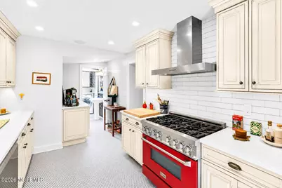 14 Bay Street, Highlands, NJ 07732 - Photo 7
