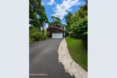 333 S Lincoln Avenue, Oakhurst, NJ 07755 - Photo 3