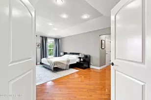 26 Goshawk Ct, Morganville, NJ 07751 - Photo 41