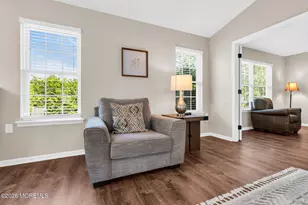 8 Grosunor Ct, Jackson, NJ 08527 - Photo 19