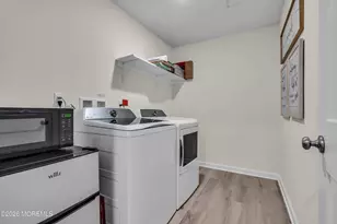 715 Fremont Dr, Manalapan Township, NJ 07726 - Photo 25