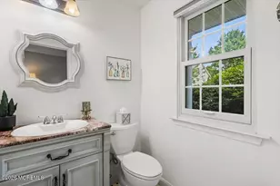 404 Timberbrooke Dr, Bedminster Township, NJ 07921 - Photo 7