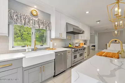 48 Lakeside Avenue, Colts Neck Township, NJ 07722 - Photo 9