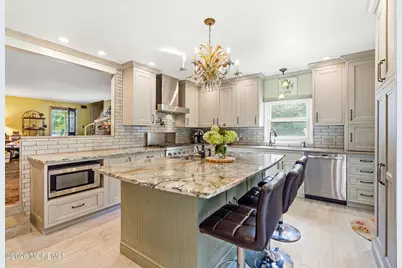 428 Redmond Avenue, Oakhurst, NJ 07755 - Photo 9
