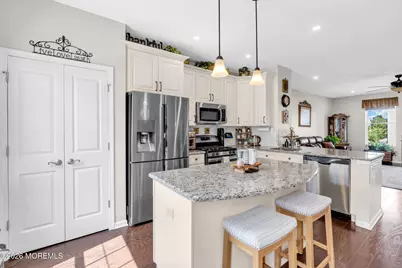 202 Discovery Road, Brick, NJ 08723 - Photo 3