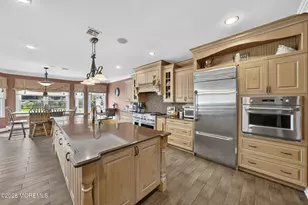 33 Parkside Way, Millstone Township, NJ 08535 - Photo 5