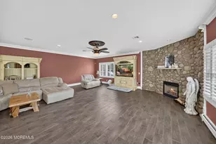 33 Parkside Way, Millstone Township, NJ 08535 - Photo 11