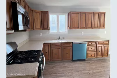 3 2nd Avenue, Port Monmouth, NJ 07758 - Photo 3