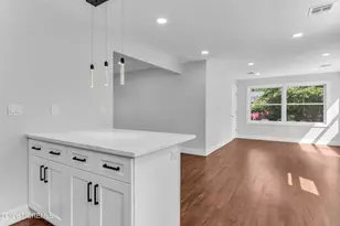 109 Edinburgh Ct, Toms River Township, NJ 08757 - Photo 7