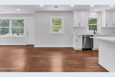 109 Edinburgh Court, Toms River Township, NJ 08757 - Photo 9