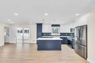 520 Beach Ave, Beachwood, NJ 08722 - Photo 9