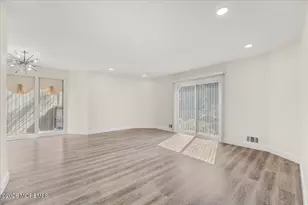 17 Emerald Ln, Old Bridge Township, NJ 08857 - Photo 5