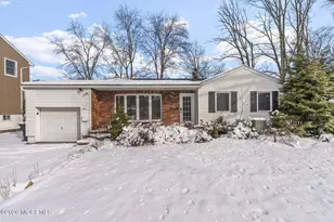 191 Lakeshore Dr, Oakland, NJ 07436 - Photo 1