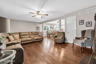 106 Perry St, Keyport, NJ 07735 - Photo 5