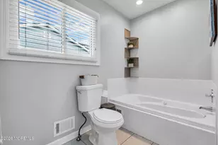 106 Perry St, Keyport, NJ 07735 - Photo 21