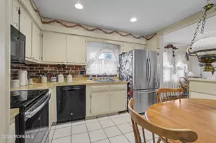 159 Berkeley Dr, Brick, NJ 08724 - Photo 15