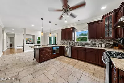 901 Oakley Drive, Freehold, NJ 07728 - Photo 19