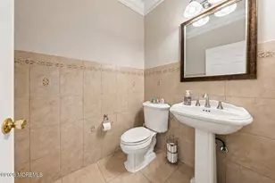 901 Oakley Dr, Freehold, NJ 07728 - Photo 29