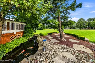901 Oakley Dr, Freehold, NJ 07728 - Photo 57