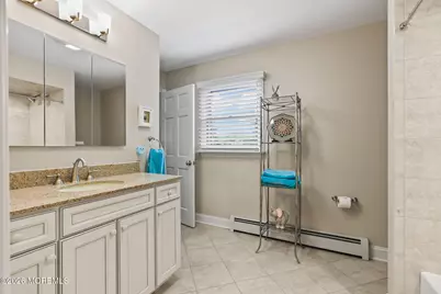65 Murray Hill Terrace, Marlboro Township, NJ 07746 - Photo 25