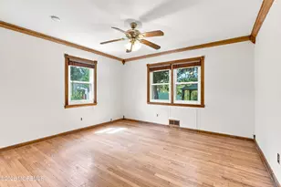20 Stempler Ct, Holmdel, NJ 07733 - Photo 13