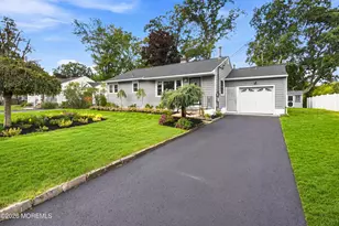 20 Stempler Ct, Holmdel, NJ 07733 - Photo 1