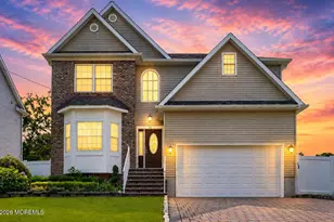 22 Wicker Pl, Morganville, NJ 07751 - Photo 1