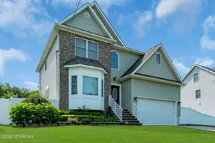22 Wicker Pl, Morganville, NJ 07751 - Photo 3